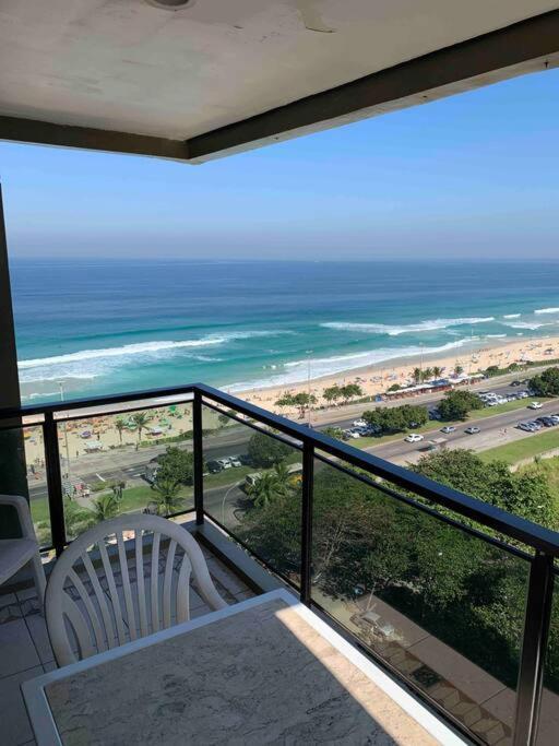 Apartamento Barrabella - 3 Quartos - 1127 Rio de Janeiro